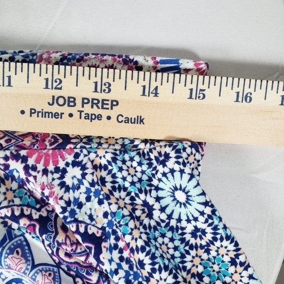 Chico's Asymetrical Multicolored Artsey Bohemian Skirt Sz Chicos 1P/SP - Picture 8 of 8